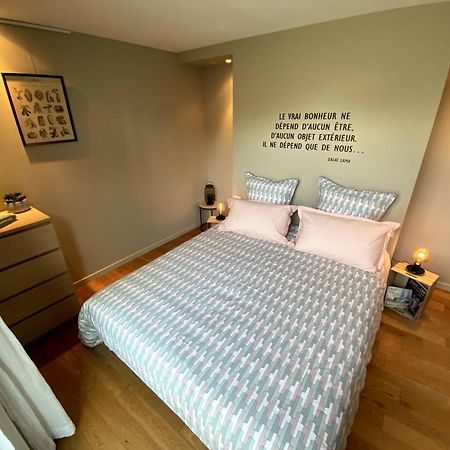 Au 10 Bed & Breakfast Luisant Bilik gambar