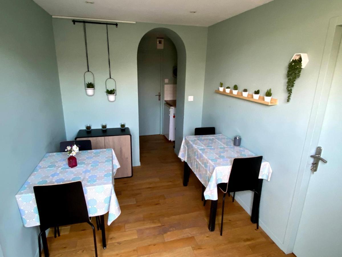 Au 10 Bed & Breakfast Luisant Luaran gambar