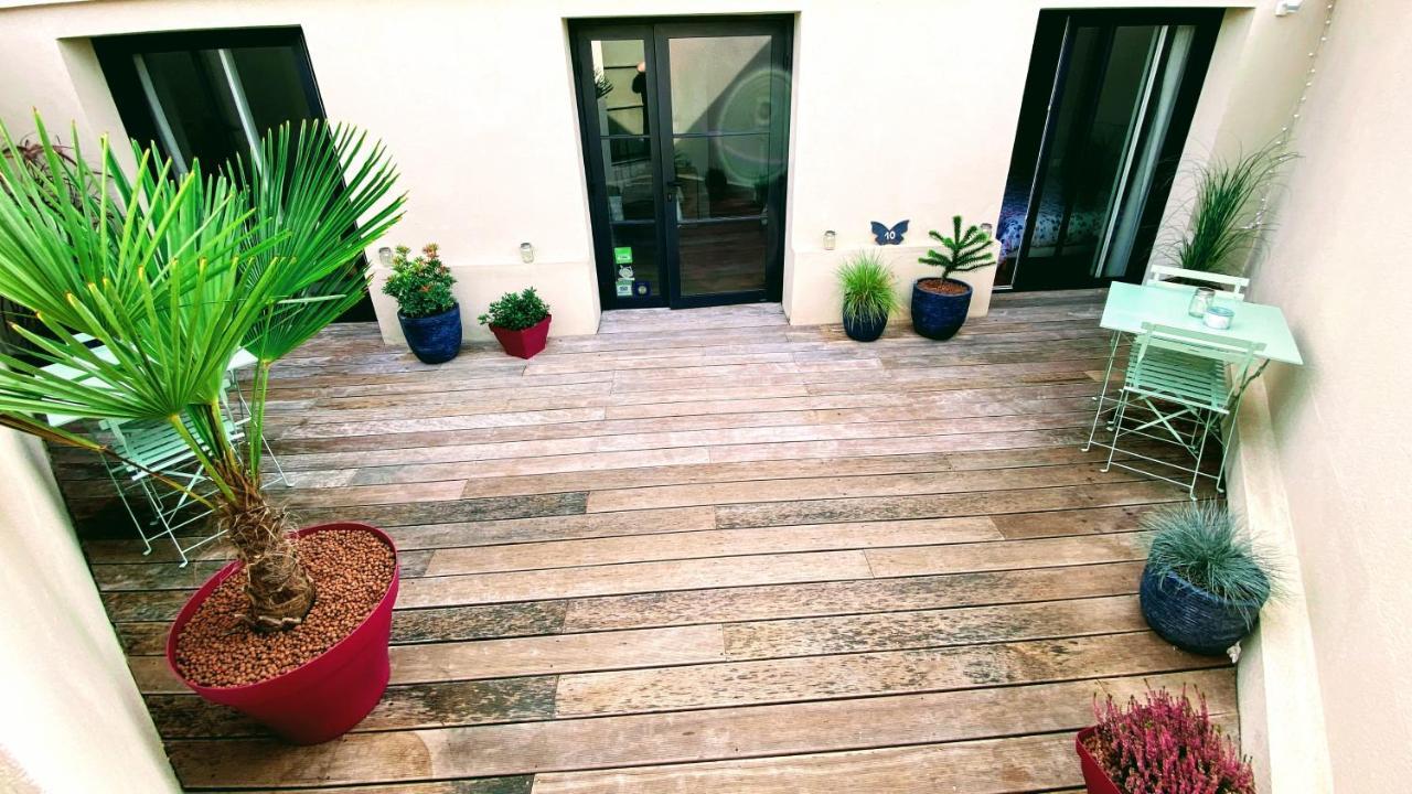 Au 10 Bed & Breakfast Luisant Luaran gambar